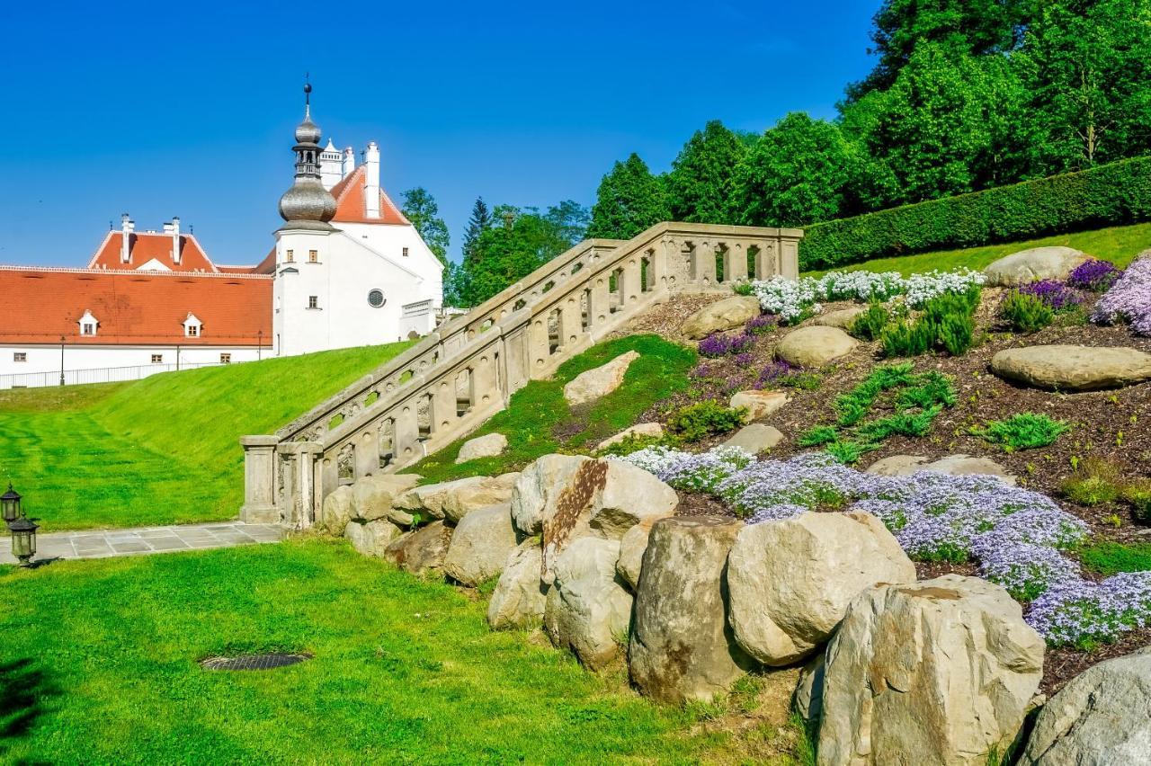 Schloss Thalheim Sankt Poelten Eksteriør billede