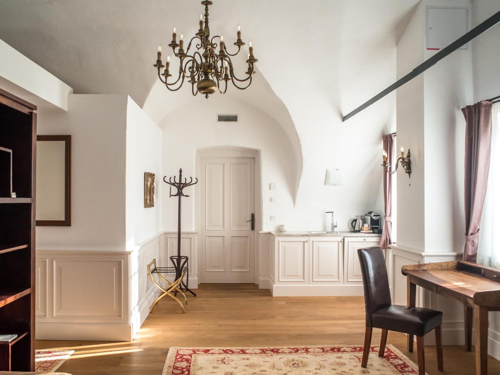 Schloss Thalheim Sankt Poelten Værelse billede